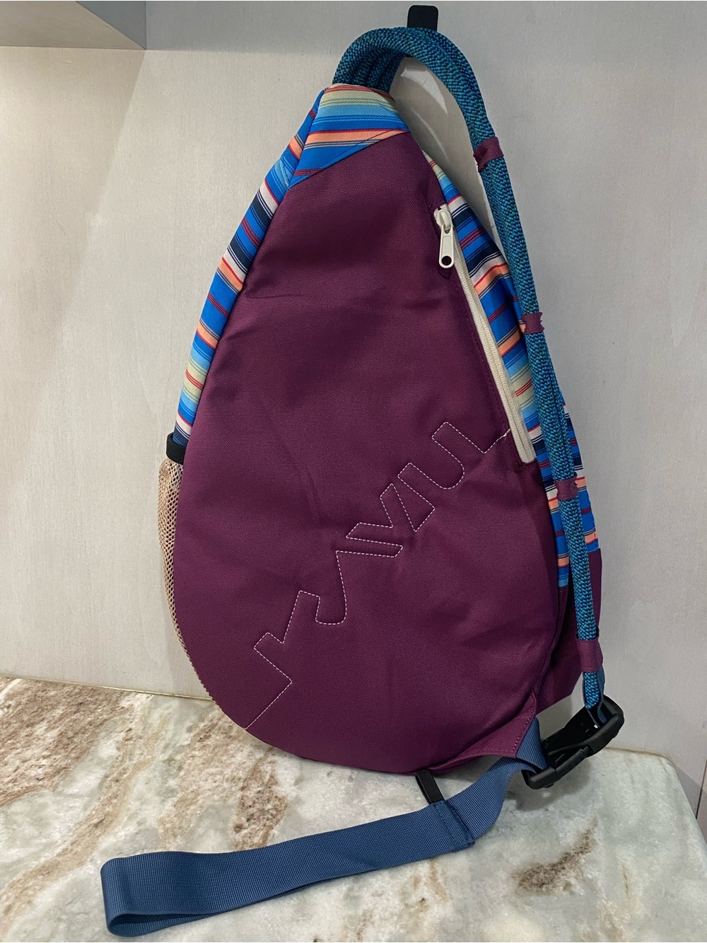 KAVU Paxton Pack Sling Bag Coastline Blanket - Picture 4 of 14